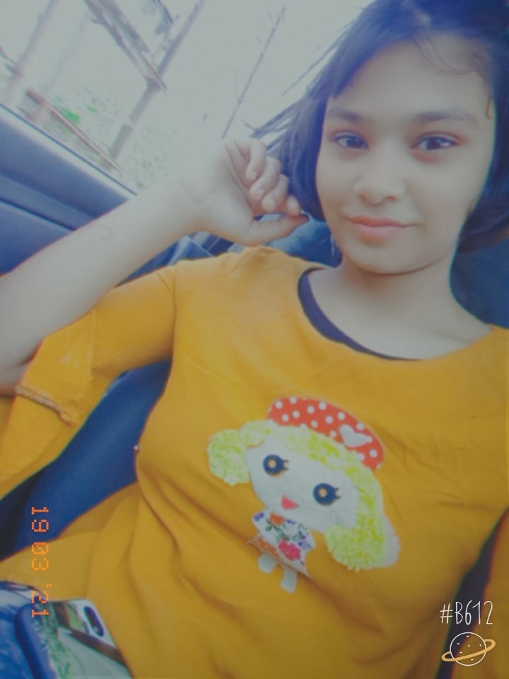 Saina83800533's tweet photo. But first, let me take a selfie..
#Selfie #TodayItsMyTurn #TodaysPositive #Selfiemood #Longdrive #Longdrivemood #sunshine #Summer2021 #Happy #Happymood #Preety #preetyface https://t.co/ih1FhIC9UC