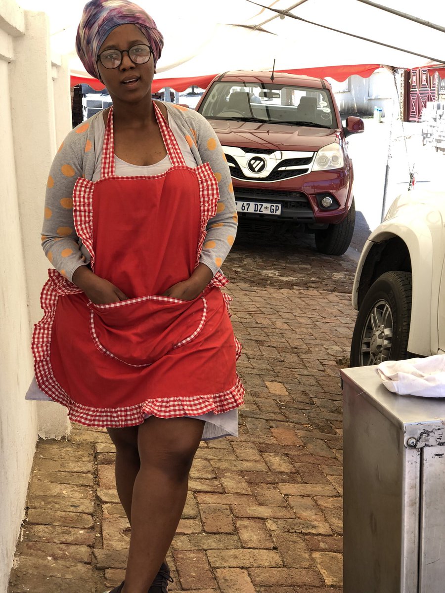 motheomoremi_1's tweet photo. Show your range but make it Makoti

City Makoti😍 https://t.co/JKw31cJBQJ