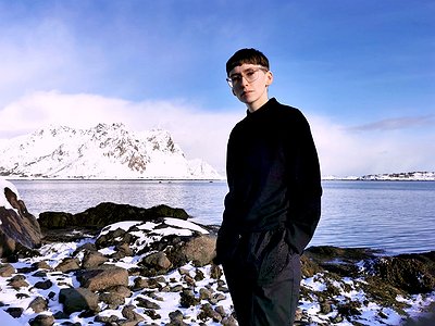 Norwegian composer &amp; sound artist <a href="/TineSurel/">Tine Surel Lange</a> wonders what would happen if we all just did our own thing in her #15Q.  15questions.net/interview/fift…