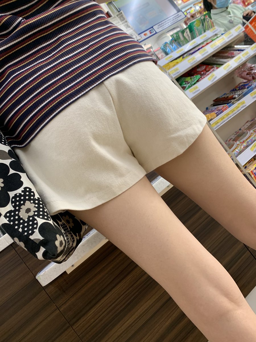 สูงยาว #แอบถ่ายใต้กระโปรง