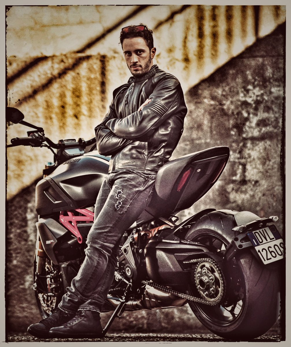 Happy Birthday <a href="/AndreaDovizioso/">Andrea Dovizioso</a> 🎂❤🏍x