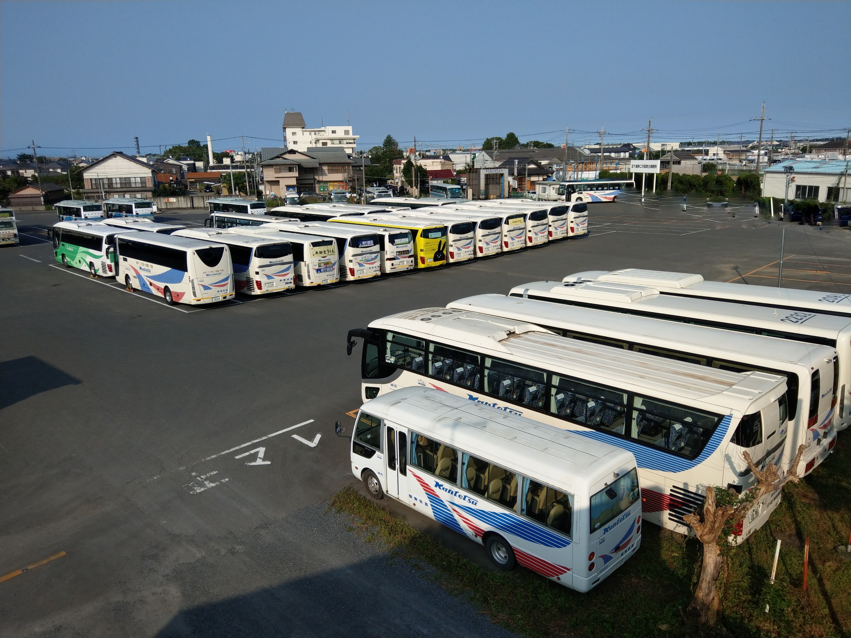 関東鉄道株式会社 公式 水戸 東京ディズニーリゾート 線 4 1 臨時便を運行します ご利用の多い4 1 に 水戸 石岡 つくば から 東京ディズニーランド 東京ディズニーシー への臨時便を運行します 茨城から乗換無しなので