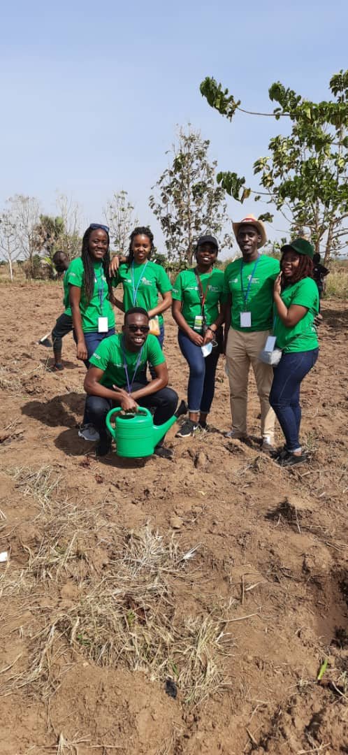 rct_must's tweet photo. It has already been 9 days since it closed but can barely get over #REI20
The club was well represented. 
Big shout-out  @SimonOkwi1 and team @EarthRotaract for organizing such a memorable event! 
Here is to a greener and more habitable earth🌱🍾 https://t.co/za5vE7DiWr