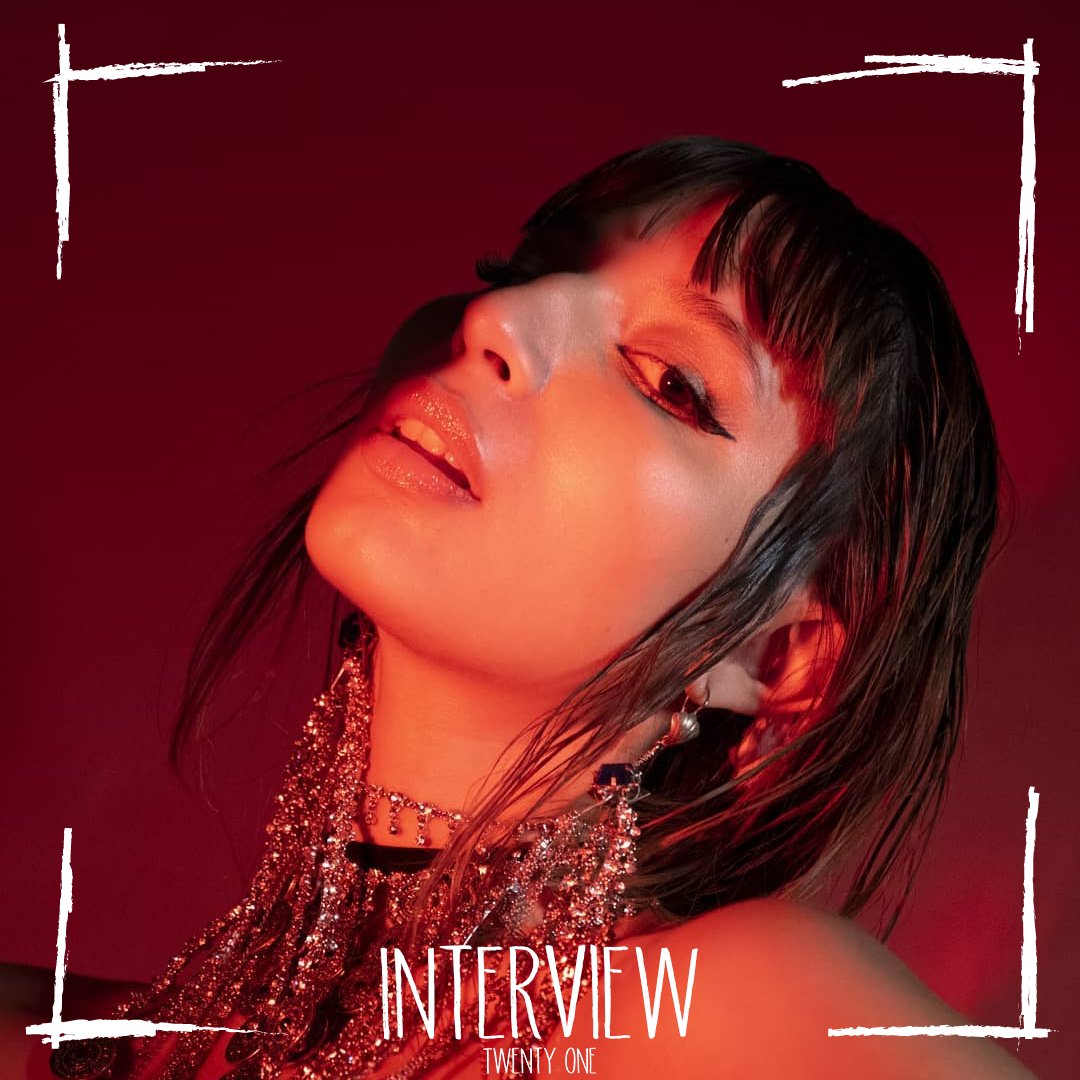 TwentyOne_Media's tweet photo. Rencontre avec IMAINA  🎤
On parle de son premier  EP « Wounds », de ce qui l'a inspirée, de son indépendance et de sa future tournée 😁🎧
Retrouvez l'interview ici 👇 : 
https://t.co/W3ykuQP4fg

#musique #interview #imaina #wounds #EP #NewRelease #brussels 

@This_SideUp https://t.co/bzvzCm6oiu
