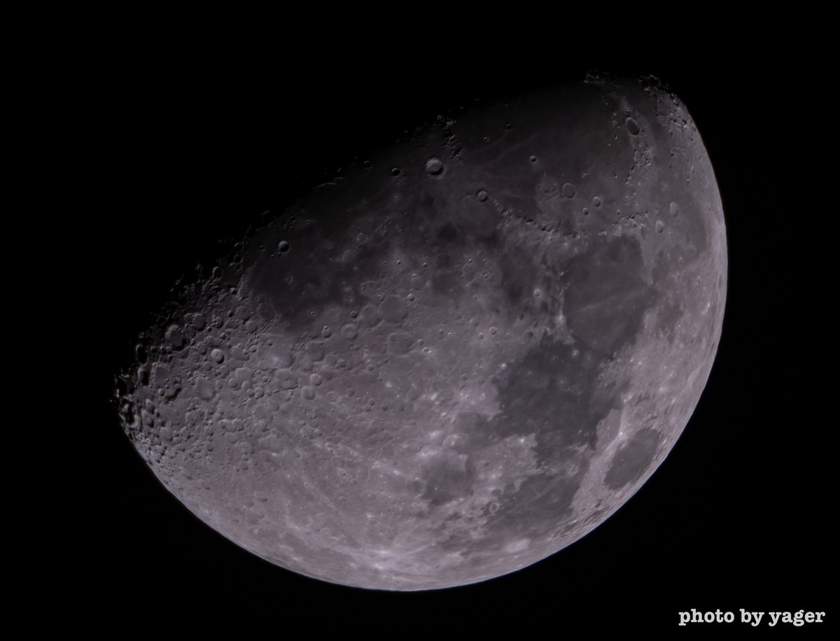 yager's tweet photo. 雲のない夜は…
:
📷
Camera: Olympus OM-D E-M1 MarkII
Lens: M.ZUIKO DIGITAL ED 75-300mm F4.8-6.7 II
Filter: KENKO STARRY NIGHT
Dev: Adobe Lightroom Classic, Topaz Denoise AI
:
🌕
#moon #zoomoon #月 #十日余
🔖
#写真撮ってる人と繋がりたい
#カメラ好きな人と繋がりたい
#広がり同盟 https://t.co/Efdo6vmE5h