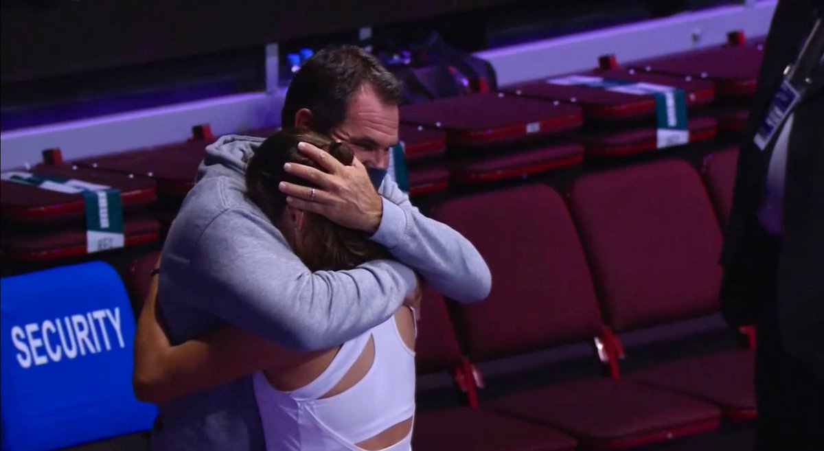 tenisCMC's tweet photo. Kasatkina first Russian St. Petersburg Champion. 😍
⠀
Great performance from our team. 💙 @DKasatkina @CARLOSMOLLET 
⠀
#CMCompetition #WTA

📸 @JJlovesTennis https://t.co/1mgcusO2sn