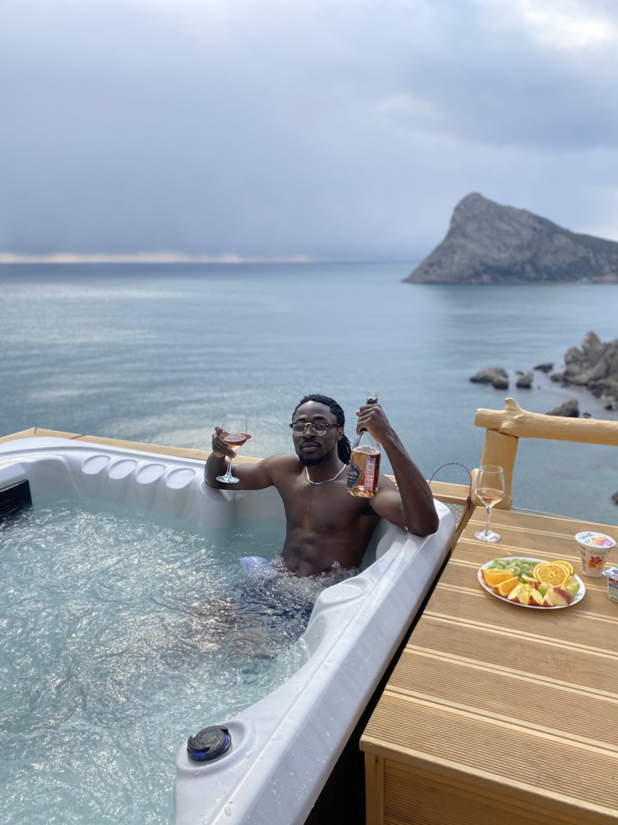 Spizzy the Sauce God tweet media