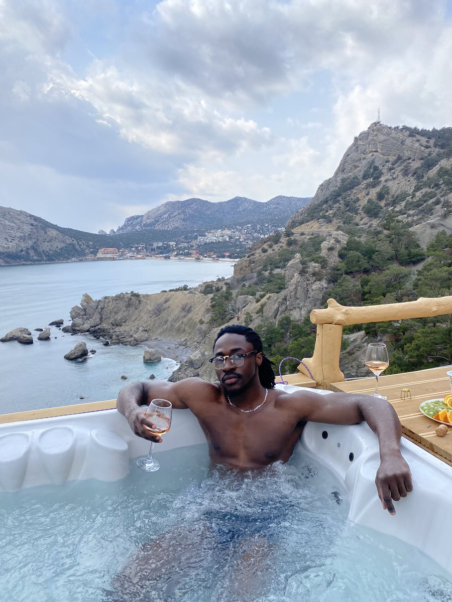 Spizzy the Sauce God tweet media