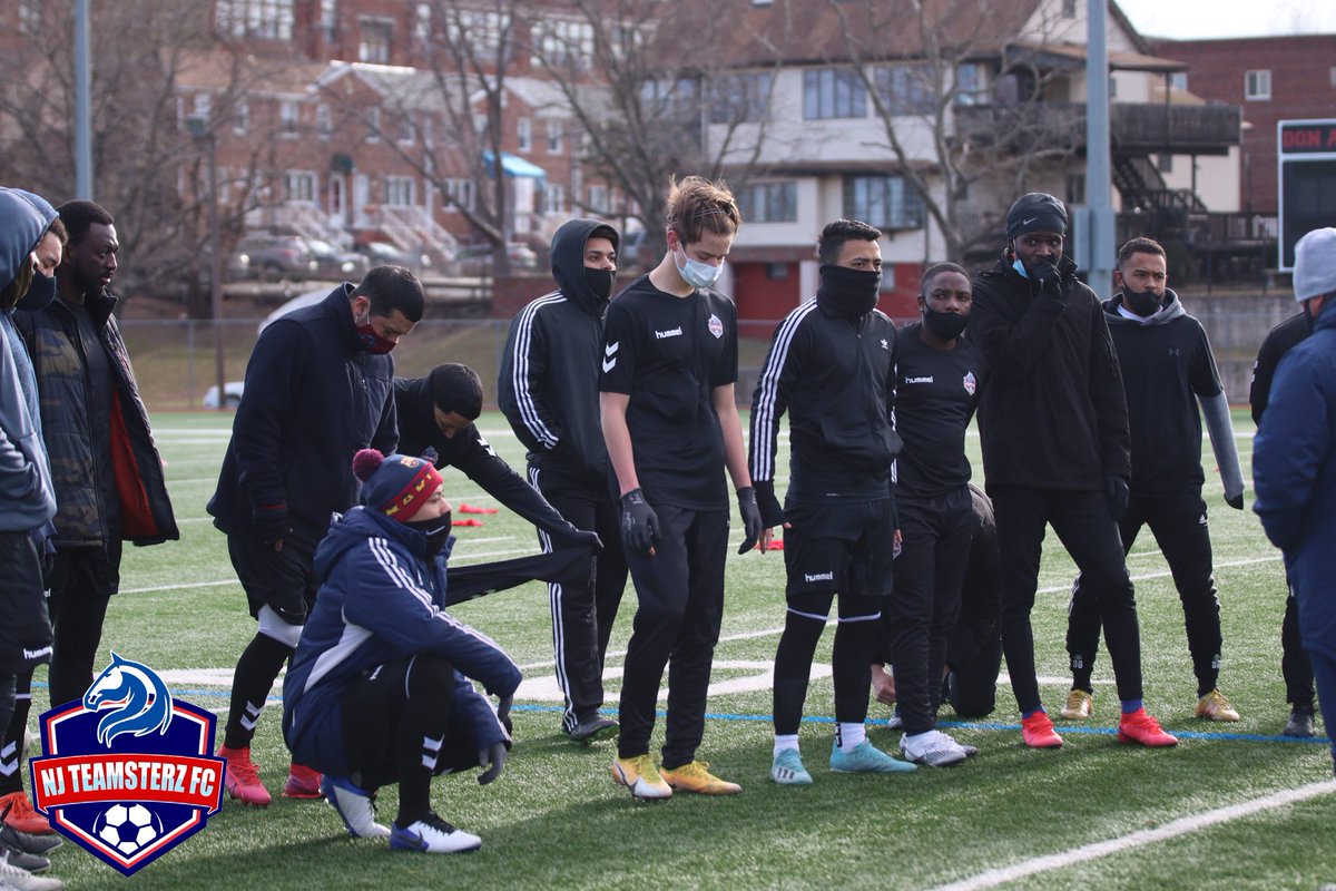 NJ_Teamsterz_FC's tweet photo. Squaaaaad.
•
#NJTFC #NJTeamsterz #NJSoccer #standready2strike #Bayonne #TheDon #HudsonCounty #NISA #USSoccer #prosoccer https://t.co/vXgJjx4KGz