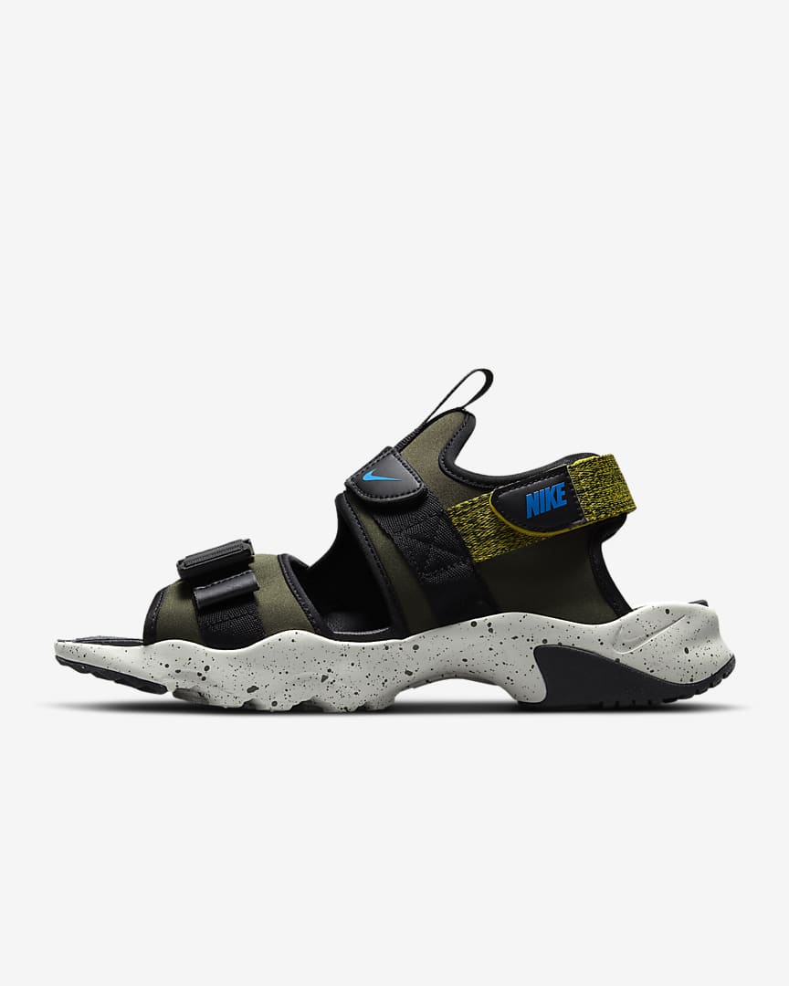 SOLELINKS's tweet photo. Ad: NEW Nike Canyon 'Cargo Khaki' dropped via Nike US => https://t.co/UlG6q19BSU https://t.co/Ae2dGWt1nG
