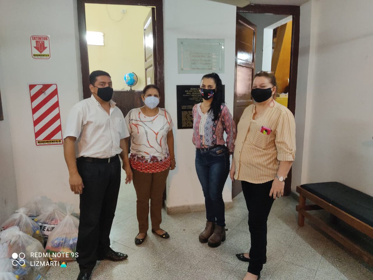 DGGED15's tweet photo. Monitoreo de entrega de kits de alimentos en el Colegio Nacional Bernardino Caballero y en el Colegio Técnico y Centro de Entrenamiento Vocacional Pdte. Carlos Antonio López. @BrunettiJuanMa @Supracielito @estelanunezc @fabianser @Ftima43239476 @JoseMedinaGaut1 @Karenme26522774 https://t.co/ZyNzA1wY0N