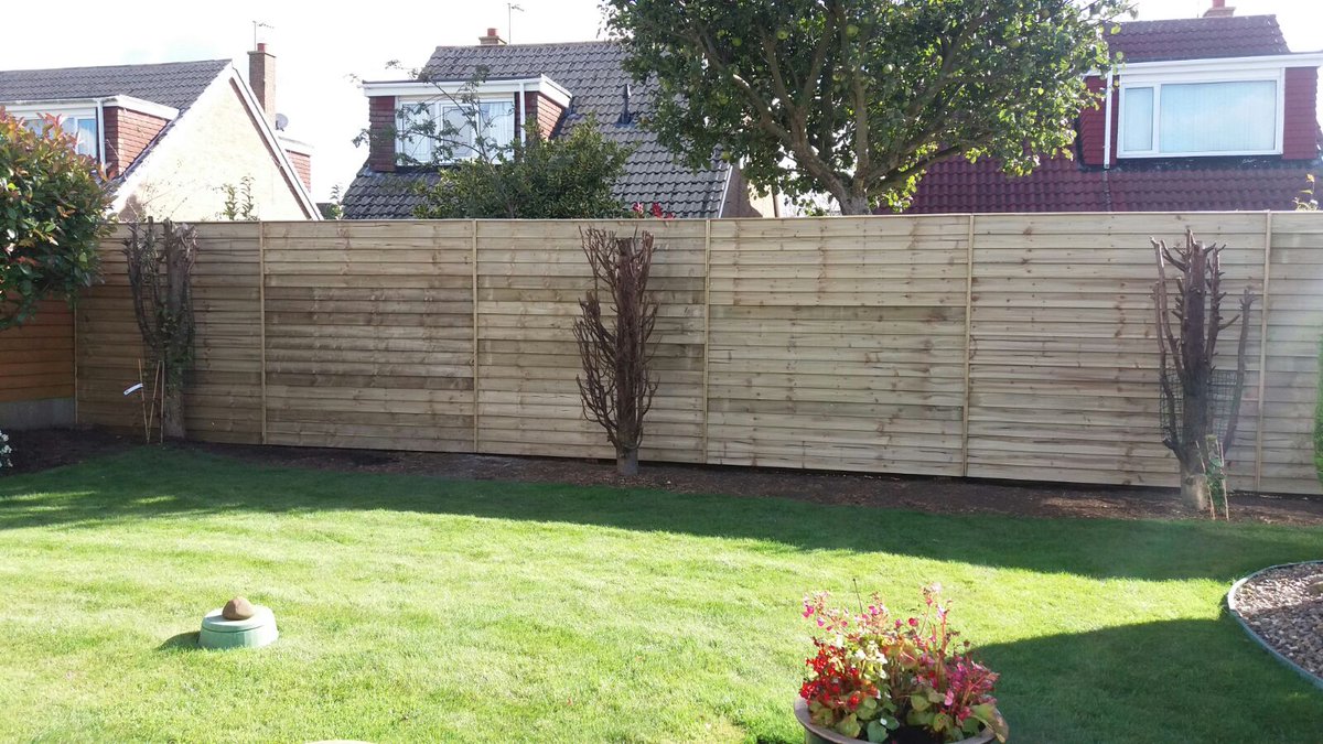 Let the team at Hull Fencing spruce up your garden this Springtime!
No job too big or small... get in touch today for a quote.
We can supply, advise and install every part of your wooden fencing needs in Hull!
💻hullfencing.co.uk
☎01482 247924