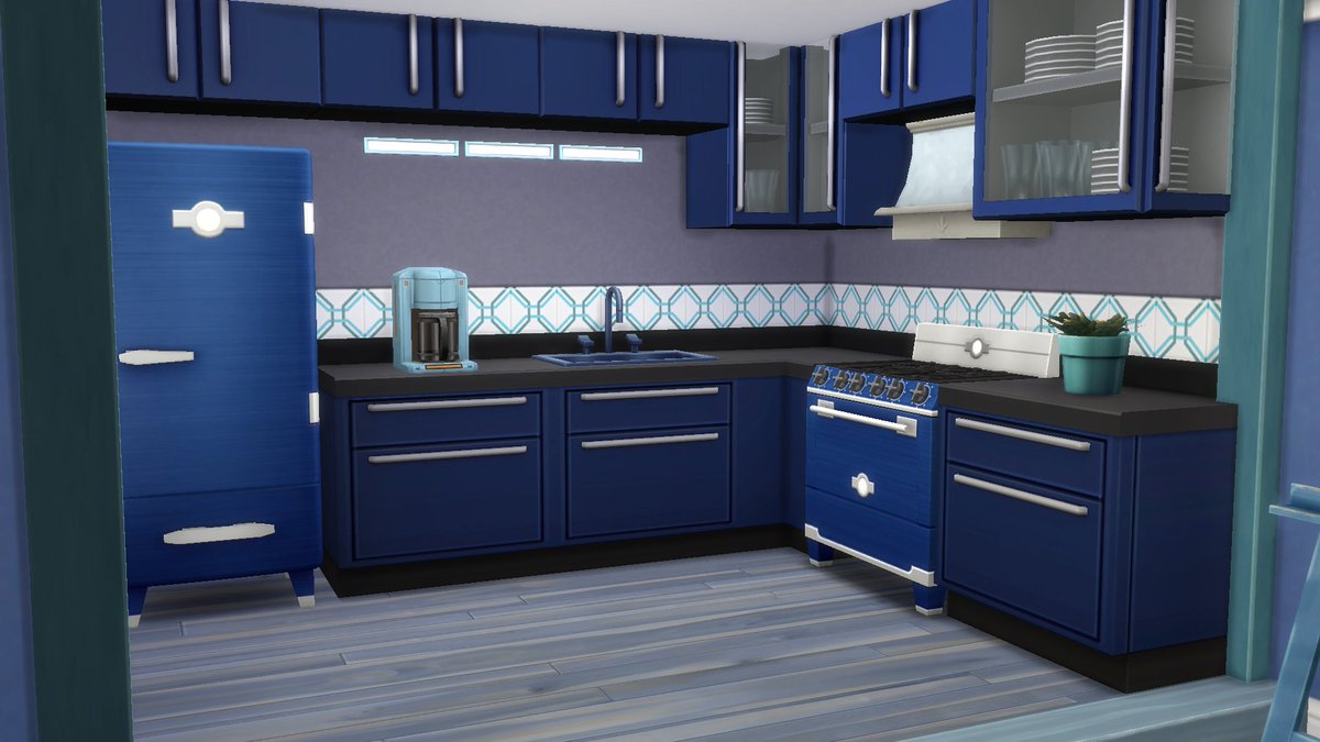 robobryan007's tweet photo. solid color challenge time! apartment edition! 

Video here! https://t.co/phehI70lWx

#TheSims4 #ShowUsYourBuilds #SimmersOfAsia https://t.co/c9yxJAizUA