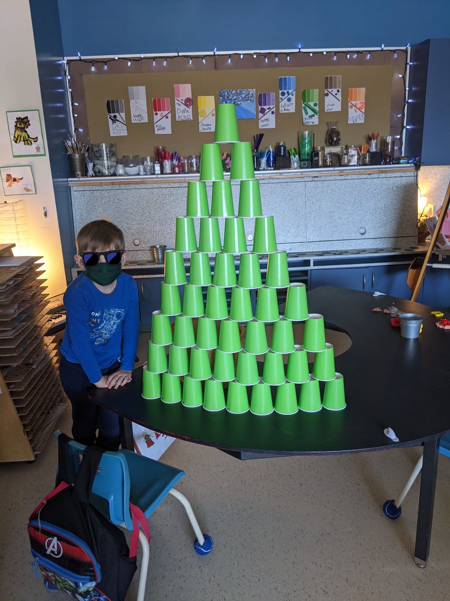Kinder_Bears's tweet photo. Look at my tall tower! https://t.co/YHTDcU3NyI