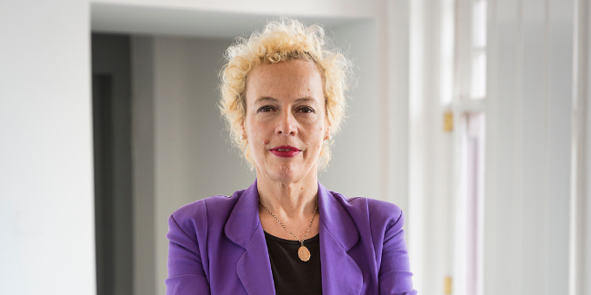 CloreLeadership's tweet photo. #CloreFellow @AdelePatrickGWL recently spoke with @CILIPinfo about Feminist leadership, #libraries and Covid-19 - republished on the Clore website by kind permission of Adele & CILIP / Information Professional:
https://t.co/bxF1B1jxgE
#GreatCultureNeeds #FeministLeadership https://t.co/Kmo91dVxQ9