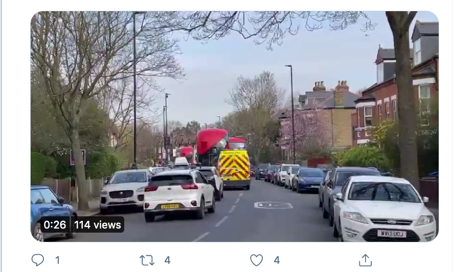 Are integral routes normally closed like this for 39 residents? 39 residents can create delayed ambulances &amp; boundary chaos for 1000s? How have respondents from much further away fed back on closures more than locals..? <a href="/RoseCllr/">CllrCatherineRose</a> @kieronjwilliams <a href="/helenhayes_/">Helen Hayes 💙🌹</a> <a href="/AndySimmons10/">Andy Simmons</a>