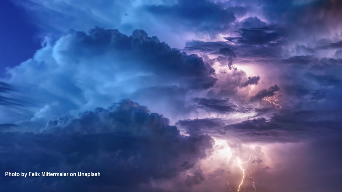 interregrespon1's tweet photo. #Meteorology focuses on small time intervals and deal swith short-term changes for the next hours or days, while #climatology focuses on long term athmosferic behaviour and deals with the past, but studies are relevant for our future. #WorldMetDay https://t.co/9MS1pdBO0e