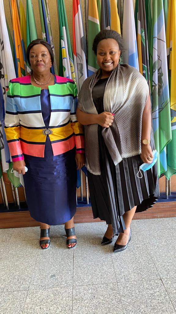 MillicentOmanga's tweet photo. Welcome senator Agnes Kavindu to the Senate. Agnes is a brilliant and jovial person who will competently &amp; intelligently represent the people of Machakos county. I'm delighted that Kenyans continue to trust more &amp; more women with leadership positions. She won't disappoint. https://t.co/9TQ1EAk885