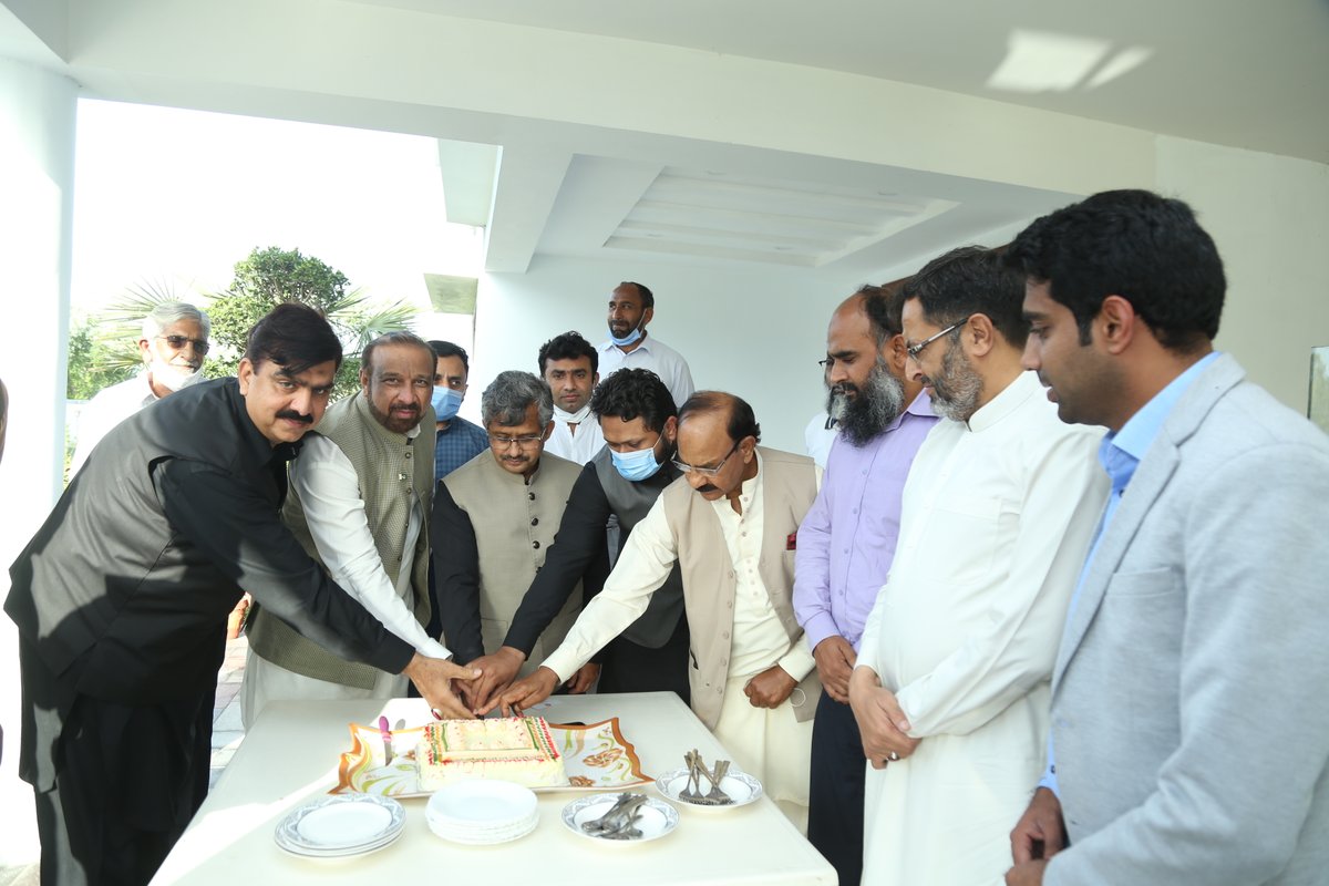 University Of Okara tweet media