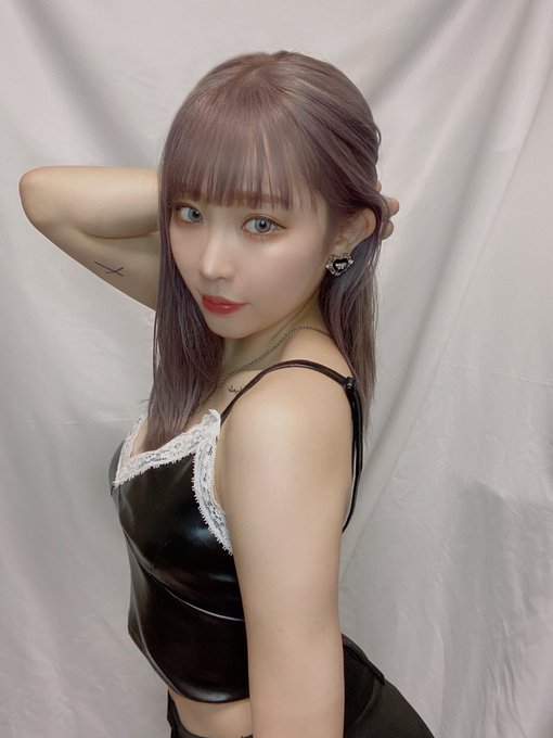 コスプレイヤーりなしぃのTwitter画像23