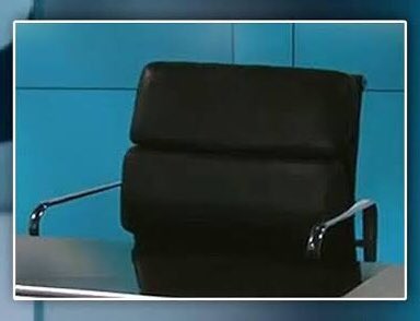 ElizabethVelkou's tweet photo. Political highlights from @abc730 tonight: “His tax payer funded empathy training” from @latingle AND the empty chair. Give the team a Walkley or two. https://t.co/d399cgC4wk