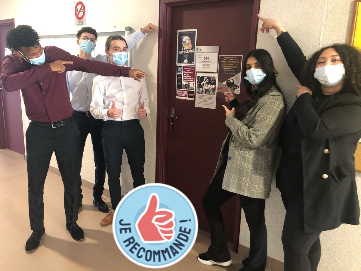 UnivParisSaclay's tweet photo. 🙌 [#Jpros 2021]

Retour sur les JOURNÉES PROFESSIONNELLES 2021 organisées par les étudiants @IUT_Sceaux du 8 au 12/03 ! 
En présentiel pour des ateliers animés par des experts (effectifs réduits) #entrepreneuriat #ecologie et en visio #conférences💻
👉 https://t.co/KiLq3DmrQX https://t.co/3BtUNoJ8hU