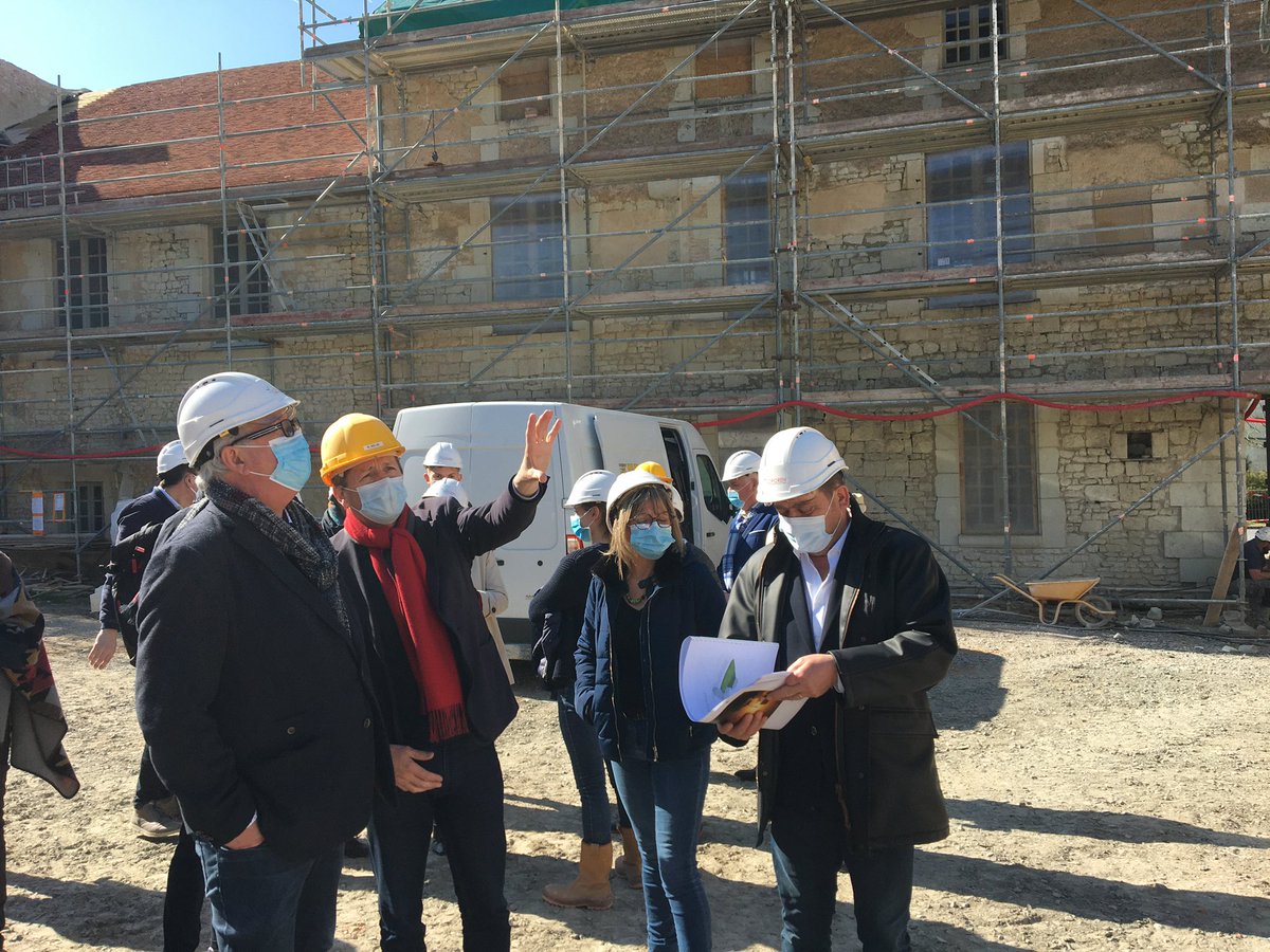🔺Visite du chantier de l’Historial en compagnie de Joël Dazas, Marie Jeanne Bellamy et Alain Pichon
🔺Ouverture au public en avril 2022 de la 1ère époque « l’odyssée du Moyen Âge » avec Aliénor d’Aquitaine, Richard Cœur de Lion, la Guerre de 100 ans...