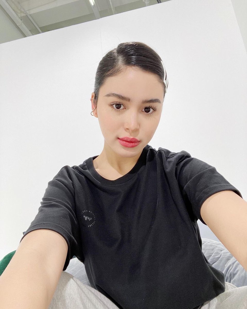 officialclaud9s's tweet photo. Selfie 🤳 @barrettoclaudia https://t.co/BY0LIhw75e