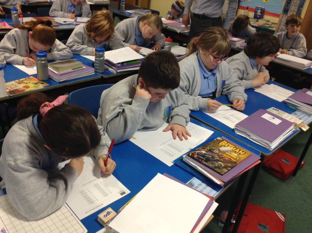 StAgnesY5's tweet image. Not only do we use binary code for numbers we also use it for letters and punctuation. #stagnesenrichment #stagnescomputing #Stagnesenglish