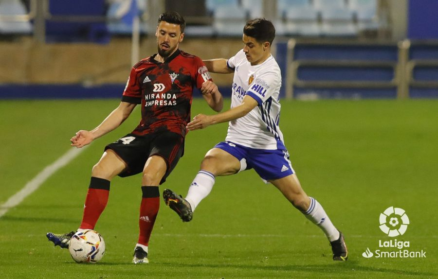Gol's tweet photo. 🔥 AUDIENCIA

📢 ¡Lunes de RÉCORD para GOL!

💥 Partido de #GolesDePlata MÁS VISTO del 2021
⚽️ @RealZaragoza v. @CDMirandes 
📊 346.000 espectadores
📈 2%

⚡️ RÉCORD del año para @ElGolazoDeGol
📊 207.000 espectadores
📈 1,7%

GRACIAS 😍 https://t.co/64vhszXZ19