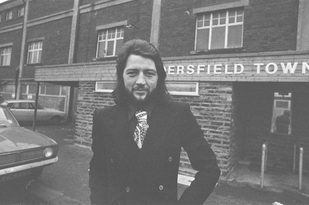 BillyBondsStand's tweet photo. Another Legend from the 70's has sadly passed away. I was at Huddersfield in Feb 1972 and could not believe that my team were being taken apart by one man, Frank Worthington, in the FA Cup - Great player 🏴󠁧󠁢󠁥󠁮󠁧󠁿 https://t.co/69IxH1UJ0d