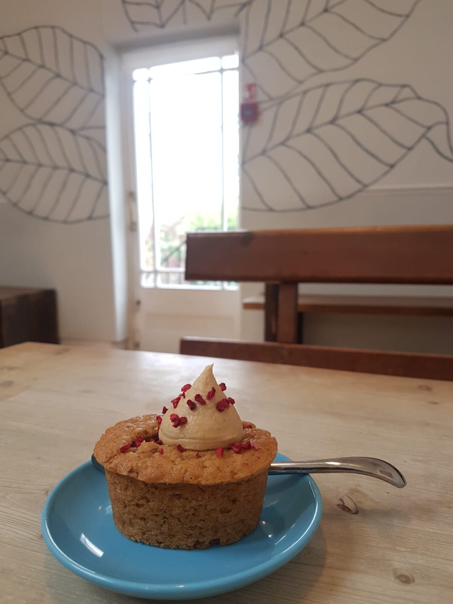 New cake alert!
Peanut butter and jam mini loafs are in the house. Looks pretty, tastes incredible, what else do we need?
Oh yes, coffee!
A Yetu Tamu flat white with notes of dried raspberry and chocolate ganache is the perfect pair.