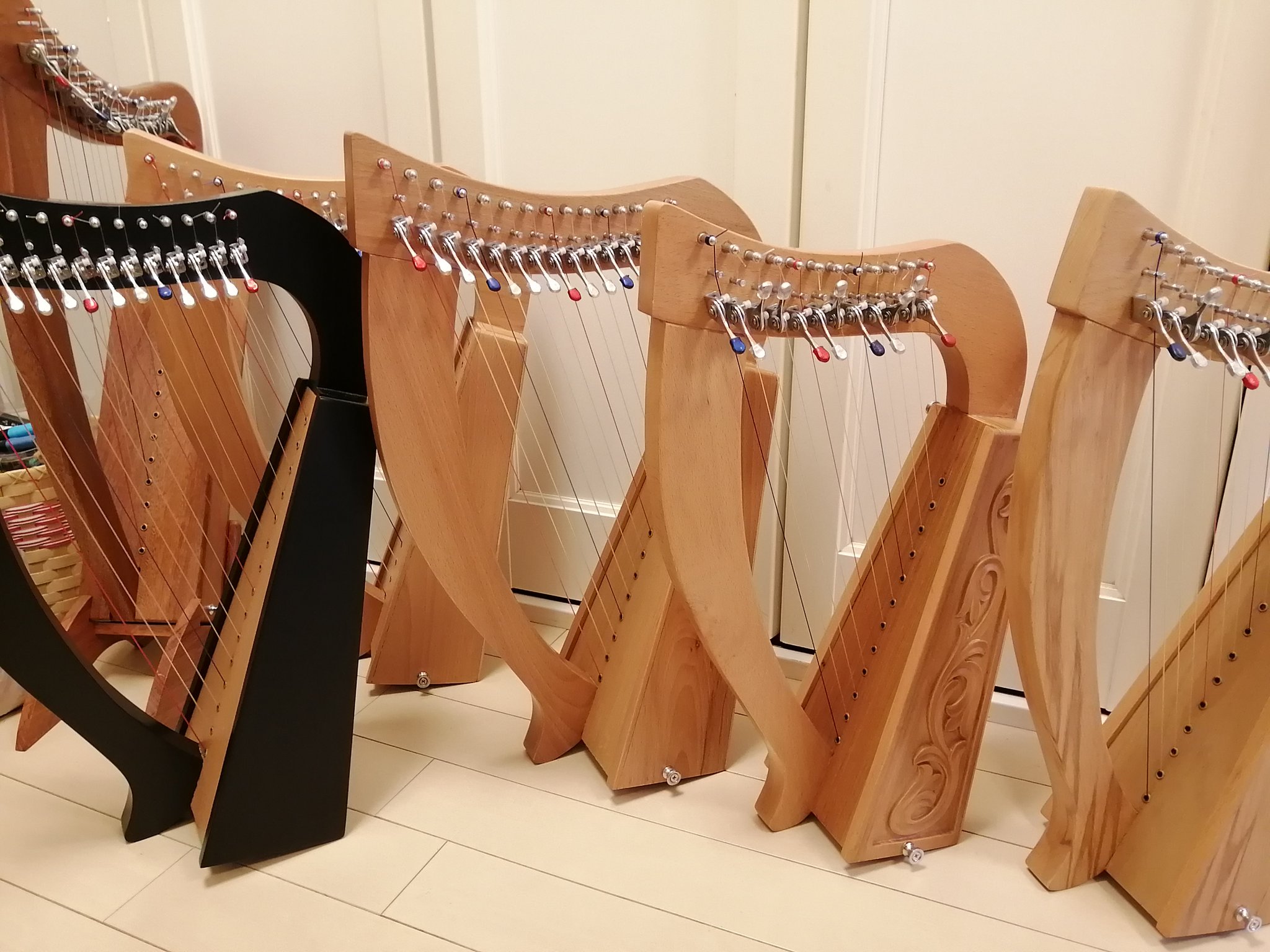 ototsubu harp 15弦 小型アイリッシュハープ