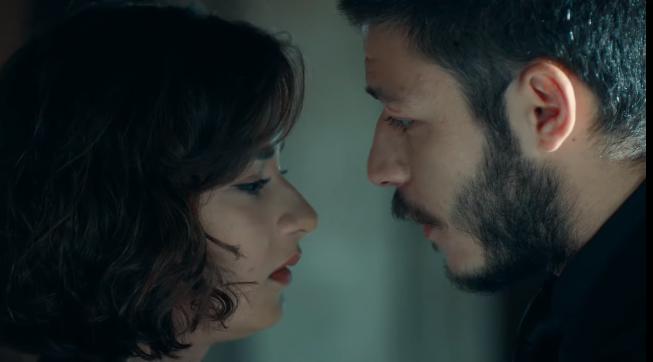 linab14's tweet photo. "Öp Beni"
"Beni öp diye karşıma dikilecek kadar büyümüştün o zaman.." 
#CelKar | #1x04  |  #4x29 https://t.co/3qFmbsvGLz