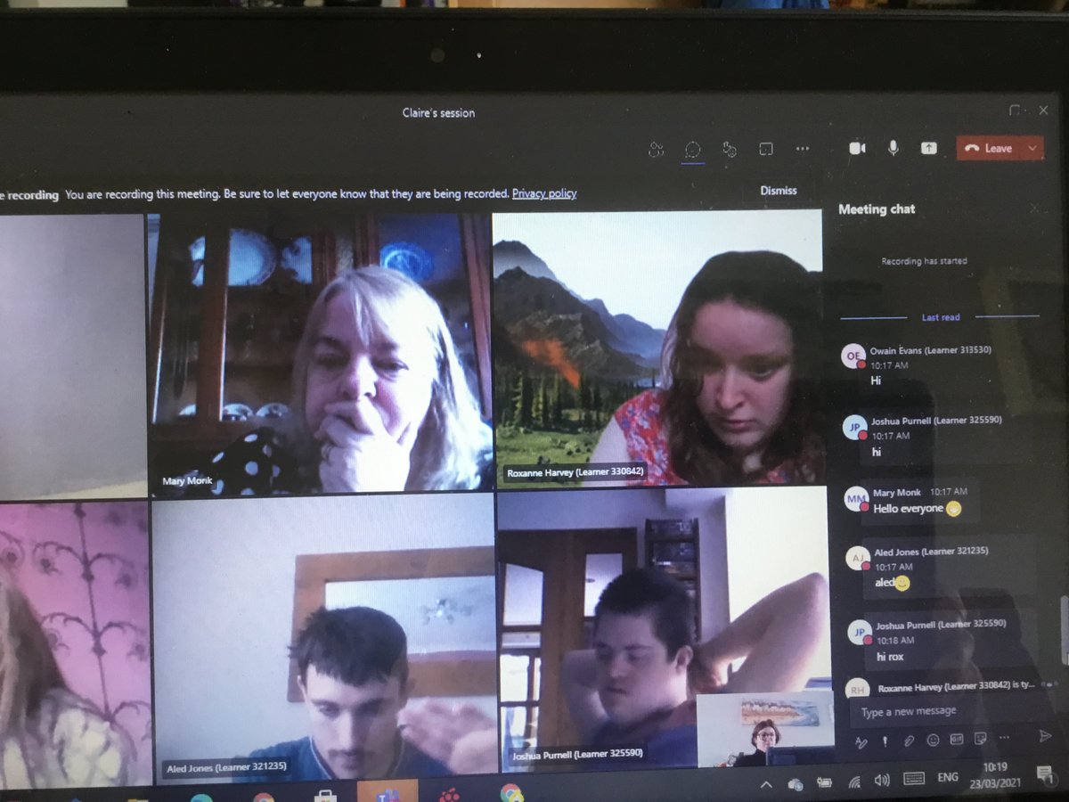 CymoeddILS's tweet photo. Dysgwyr Sgiliau Bywyd yn defnyddio offer bwrdd gwyn ac yn sgwrsio ar TEAMS. Mae wedi bod yn anhygoel gwylio eich sgiliau'n tyfu.
Life Skills learners using whiteboard tools and chat on TEAMS. It's been amazing watching your skills grow. #collegecontinues @CymoeddILS https://t.co/SUCnTDDkVc