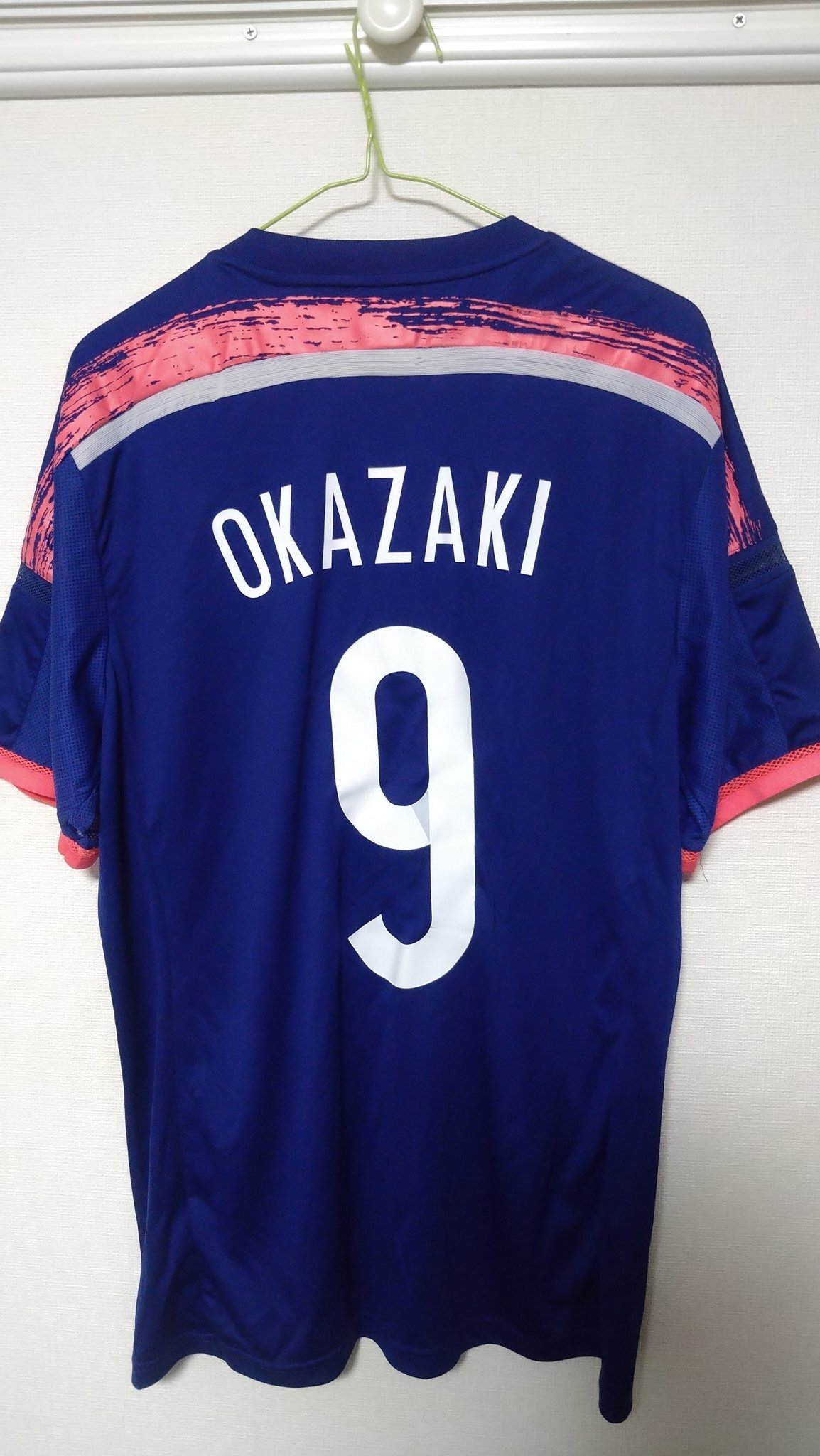 Twitter 上的 ともさん Tomosan サッカーユニフォームの世界 いよいよ日本代表 及びu 24日本代表の試合が迫ってきました そこで日本代表のユニフォームを少しだけ振り返ってみましょう それぞれ思い入れのある選手の番号にしてあります あなたの思い出の