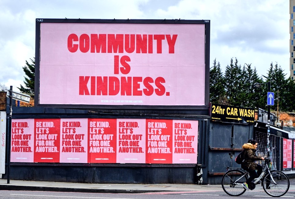 #LockdownAnniversary #DayOfReflection : thank you to all our volunteer mask makers, fabric donors &amp; word spreaders who've helped keep people safe with cloth masks via food banks &amp; other #WalthamForest community support projects. 😷👏
1 minute silence at 12 noon today. ❤️
