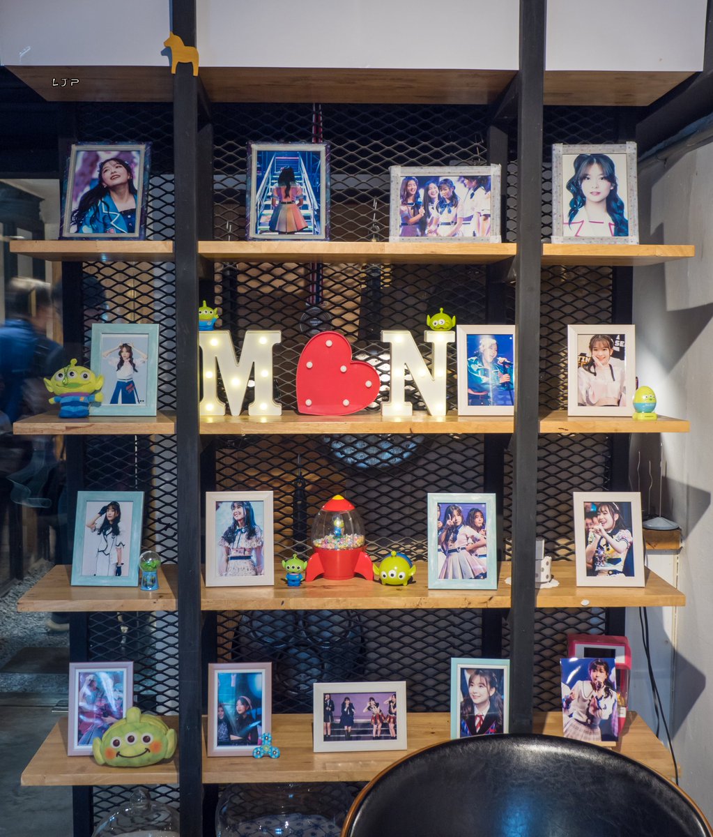 LudjaPooPAe's tweet photo. Happy Birthday Mewnich @ Case Study Café Part11
🥳🎉🎂🎊 #MewnichBNK48 #19thbirthdayMNPrincess https://t.co/8N3ljSFxn0