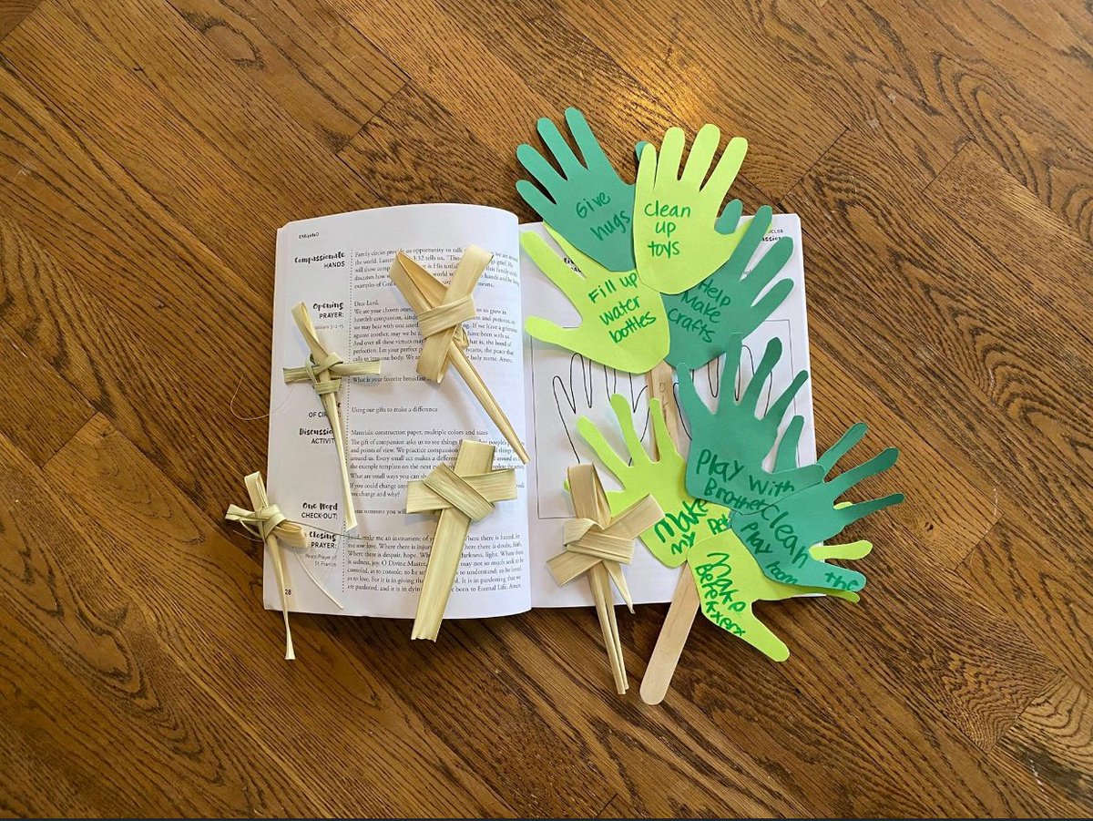Resharing this activity from last year in time for Palm Sunday! Combine the Compassionate Hands activity from #Encircled with your Palm Sunday lessons for a fun class meeting!