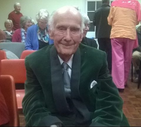 2hrTV's tweet photo. British actor Geoffrey Chater celebrates his 100th birthday today. A familiar face in many Films and Television series over his long career. Pictured here 4 years ago and demonstrating his telephone acting on the blower. https://t.co/YL2XUlf72F