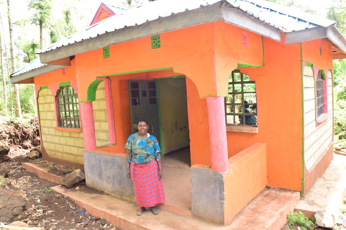 avsi_kenya's tweet photo. From her continued savings, Jennifer has now completed construction of her new house.
#AvsiSuccessStories #PeopleForDevelopment #CooperationProjects #EconomicEmpowerment #CommunityDevelopment #GraduationToResilience #Women https://t.co/xhU1B2f8vE