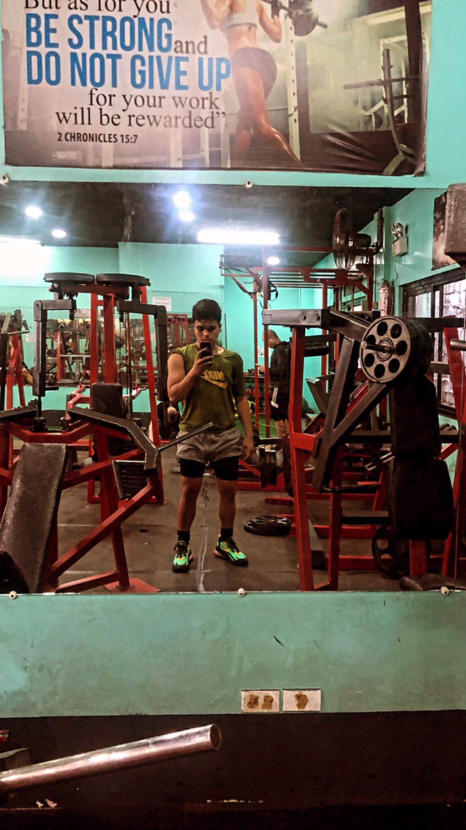 JonjieRunes's tweet photo. Getting beefy w/ these chicken 🦵🏽
#legday #grindharderbeforeNCRplusbubble 💯 #pure #nosupplement #stayfit #stayhealthy #grindsafe #projectRunes #2Chronicles15:7 https://t.co/P4k3qKADbk