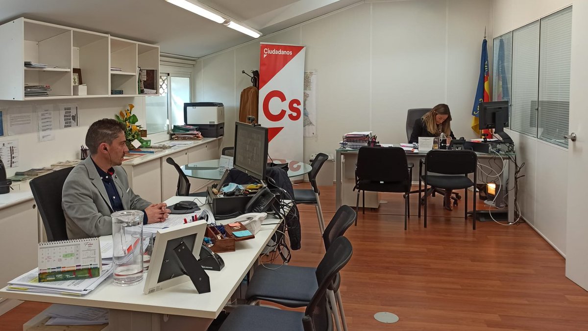 CsValencia_Prov's tweet image. 🏛️ ¡Hoy se ha materializado un acuerdo importante para los municipios!

🍊➡️ @RocioGilUncio "El Fondo de Cooperación se amplía en 20 millones de euros, tal y como pidió Cs en la negociación de los presupuestos para este año" #PleDival

#PolíticaÚtil