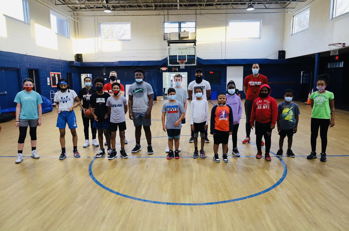 pbballnc's tweet photo. First day of the Basketball academy was a success! Keep working everyone! Sign up today for monthly membership or single class! Back at it again at 6:00pm tonight!
📸 by @RevolveMediaNC https://t.co/dWl3Cu3pOq
