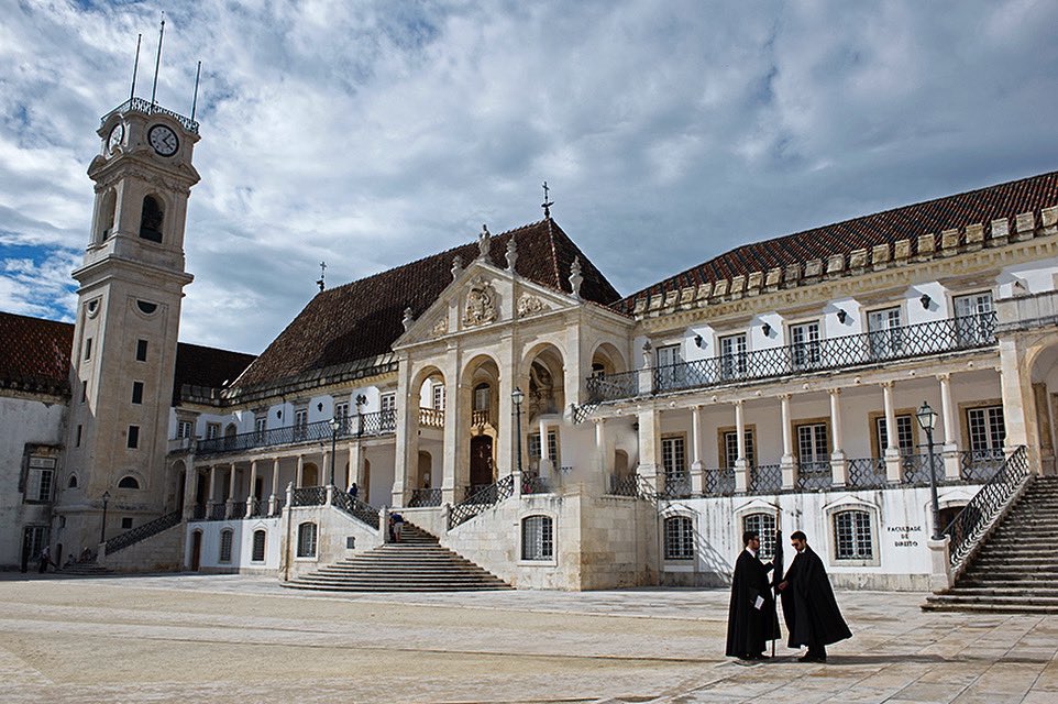 BoraPraPortugal's tweet photo. Universidade de Coimbra #universidadedecoimbra #uc #coimbra #portugal #igersportugal #worldheritage #patrimoniomundial #unesco #instatravel #travel #viagem #turismo #visitportugal #ptpatrimonios #portugalpatrimonios #walkabout https://t.co/xTNvnmPF3V