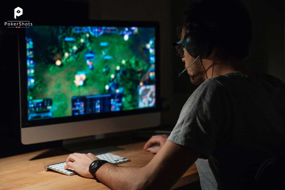 PokerShots's tweet photo. India could well be on its way to dominating the online gaming space in the coming years! Read the blog to know more! 💫

https://t.co/6AyE4IIA3y https://t.co/6XXnTxhqAp