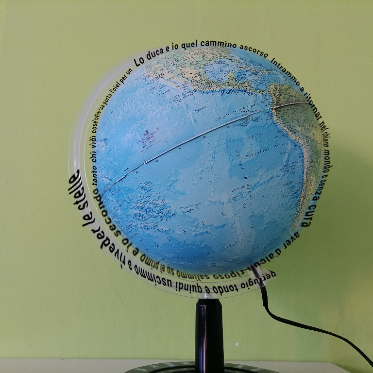 classe2m's tweet photo. "Lo duca e io per quel cammino ascoso
intrammo a ritornar nel chiaro mondo..."
Calligramma di Malak D.
#DanteSocial @MuseLIGURIA https://t.co/RPeZFGf5TF