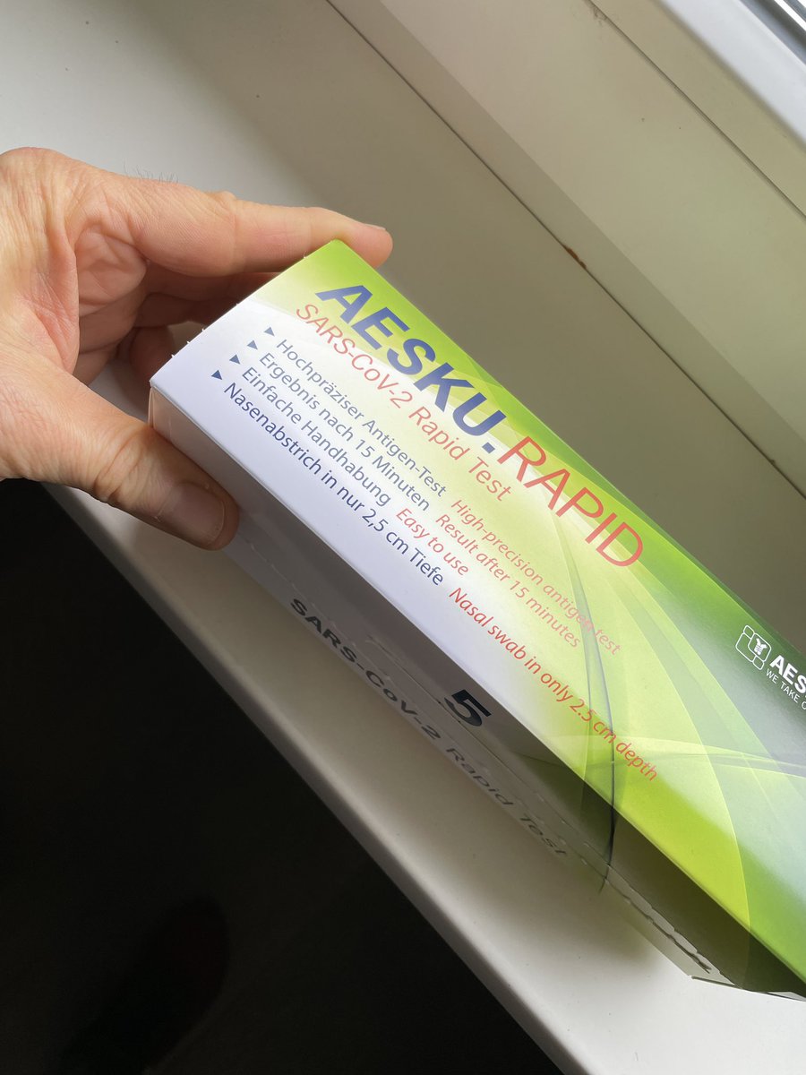 michael_deppe's tweet photo. Wir versuchen, unser Team bestmöglich zu schützen! Corona-Selbsttests gehören bei uns natürlich dazu! Damit auch unsere Kunden ein gutes Gefühl haben, wenn ihr #lieblingstischler klingelt! 😊. Wir schaffen Corona 💪. #kundenglücklichmacher #deppetischlerei https://t.co/44WAdMUJsG