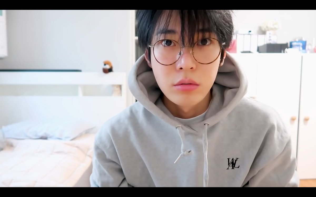 KDYMMN's tweet photo. DOYOUNG &amp; MINA VLOG  | 24 hours with girlfriend

#DOYOUNG #NCT_DOYOUNG #MINA #NCTWICE #DOMINA #โดมินะ #vlog https://t.co/7KiAEX9Jiq