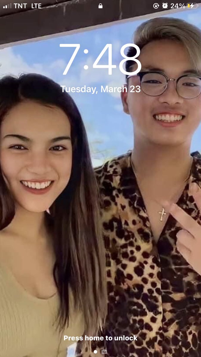CulloRacquel's tweet photo. Lock Screen @mikslmnc @h2wooff1cial https://t.co/LdNf2nzVnf